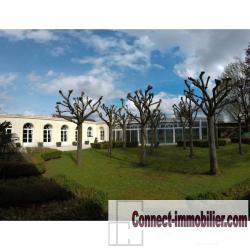 Plain Pied Piscine Terrain de Tennis