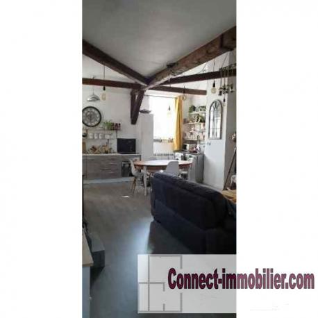 IMMEUBLE DE RAPPORT 3 LOTS RENOVES EN CENTRE VILE DE CAUDRY